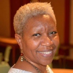 Meet your Posher, Eleanore